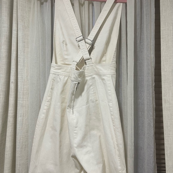 Gorgeous bell bottom open front and back jumpsuit - Picture 1 of 3